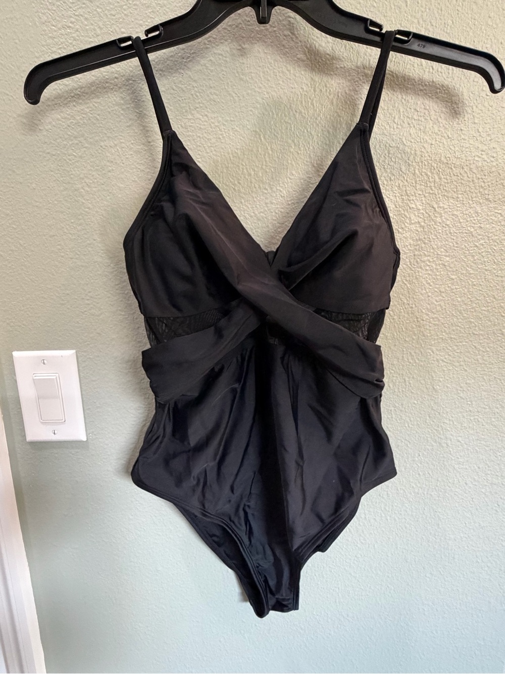 Cupshe Black One-Piece Swimsuit with Twist Detail